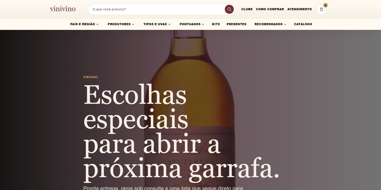 Home da loja Vinivino, e-commerce de vinhos com catálogo por SKU feito pela MGCO